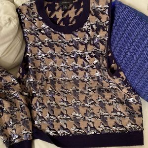 Ann Taylor, XL runs small, cardigan and shift blouse.  Perfect condition.